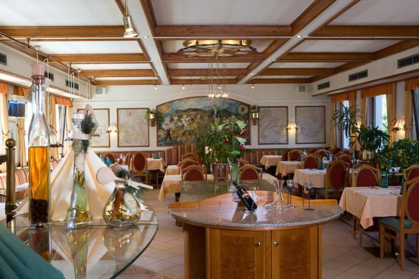 Hotel Post Laaben Екстер'єр фото